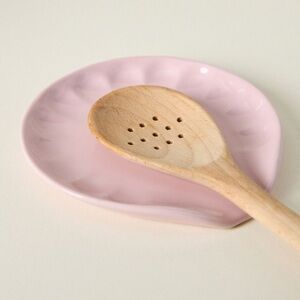 New Anthropologie PETAL The Latte Stoneware Spoon Rest: Amelie Edition